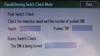 05_a_1_2_1-panel_steering_switch_check_mode_piii_fl_ohne_navi_.jpg