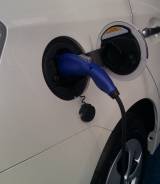 prius_plug-in_laden.jpg