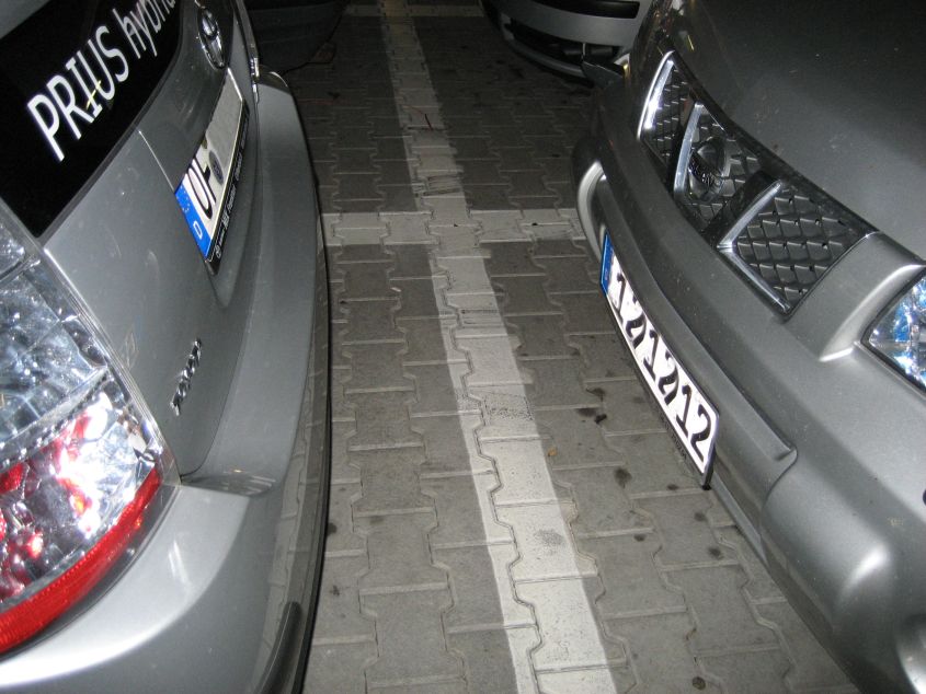 rkamera_parken3_sicht_von_aussen.jpg rkamera_parken3_sicht_von_aussen.jpg